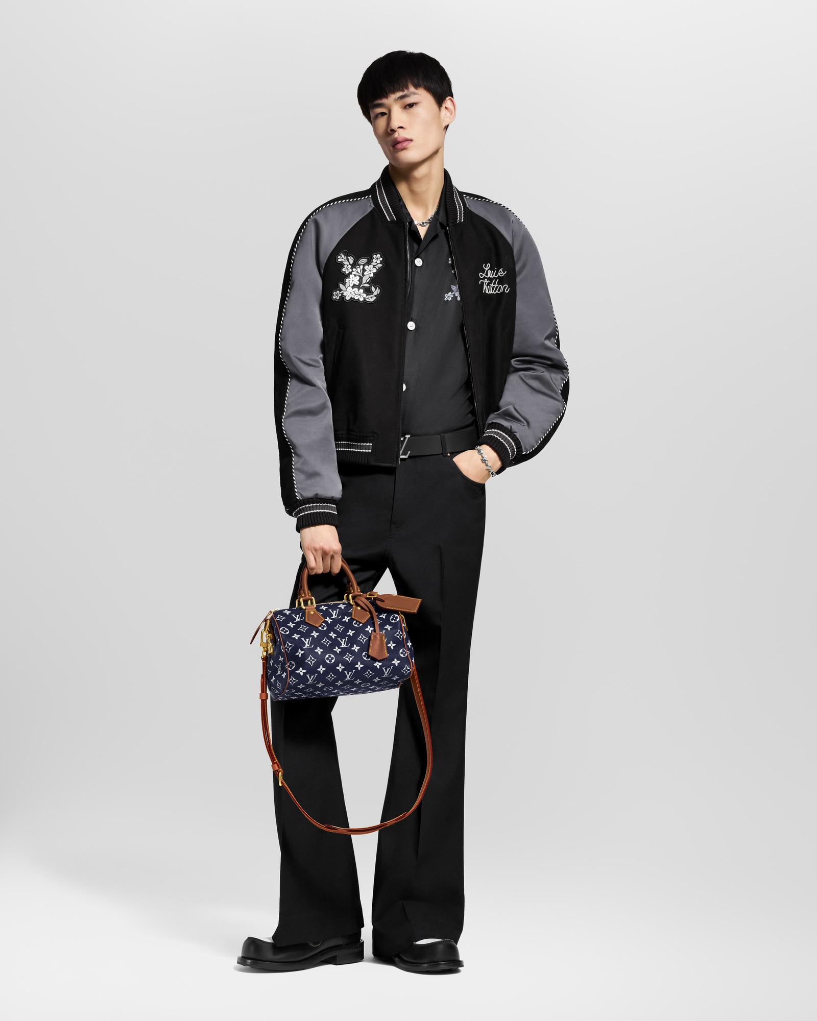 Printed Signature Silk Shirt - Men - Ready-to-Wear | LOUIS VUITTON ®